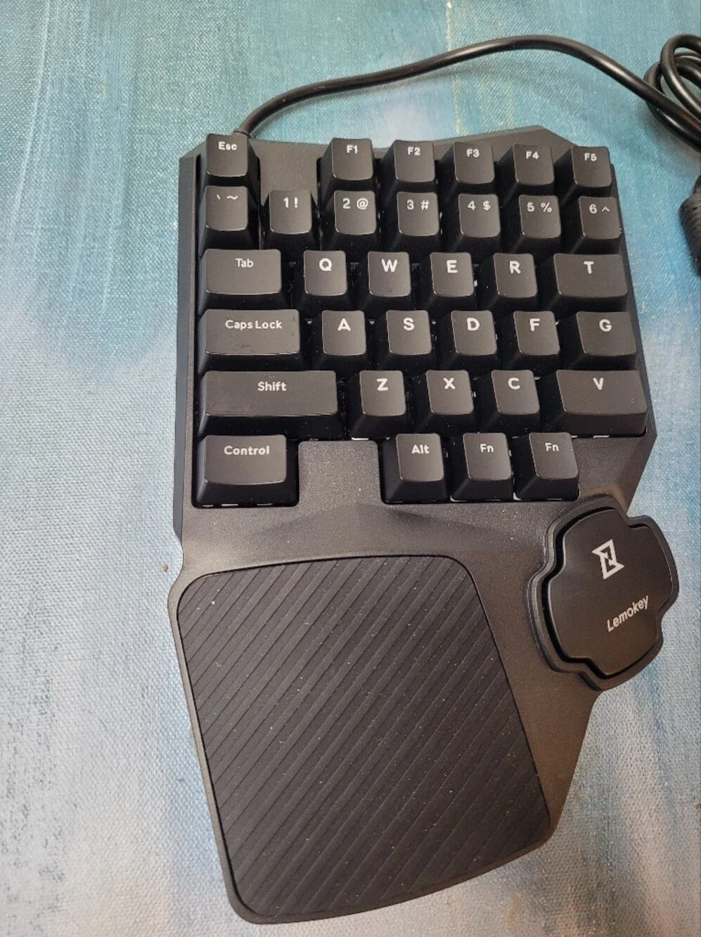 Lemokey XO-A3 Mechanical Gaming Keypad